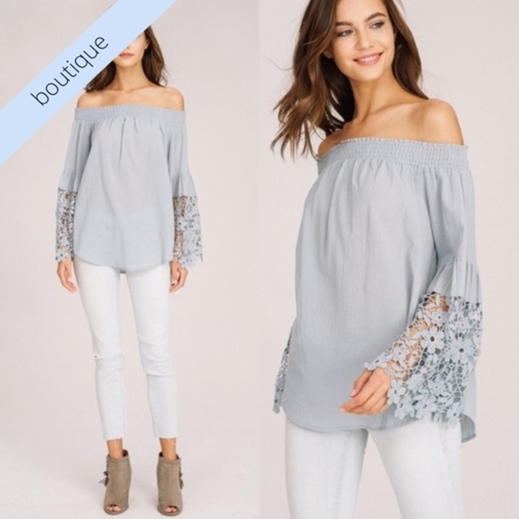 Glamvault Tops - *NEW!* Off the Shoulder Top